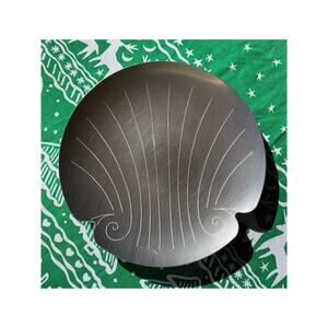 Vintage‎ KENSINGTON Aluminum 10" Shell Serving Tray / Plate